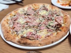 -城市大道红炉披萨烘焙坊