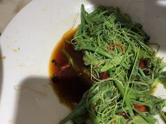 -小三峡食府(西五路店)