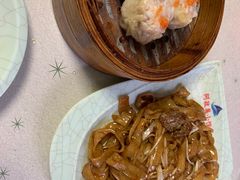干炒牛肉河粉-阿政粤小馆(中央大街店)