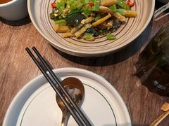 -云海肴·汽锅鸡·云南菜(浦江欢乐颂店)