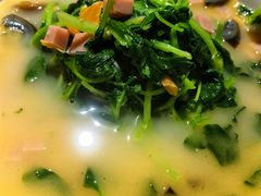 -金枝玉叶上海人家食府(三里河店)