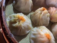 蟹粉小笼包-忆秦园小笼包(惠山古镇总店)