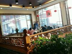 大堂-盛元盛居传统炭火锅(绿园店)