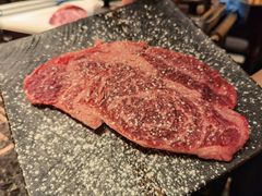 现切肩胛牛排-老乾杯和牛烧肉(王府中环店)