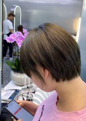 -Tloml salon