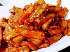 鱼香茄子-洁神饭庄·海鲜·青岛菜·30年老字号(五四广场店)