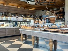 -Cha Café and Bistro