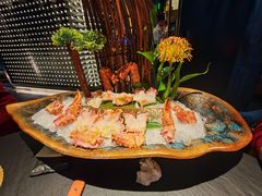 -蟹犇前•帝王蟹雪蟹(陆家嘴店)