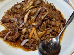 葱爆羊肉-到家尝北京菜(西坝河店)