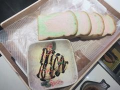 面包冰淇淋-千纸鹤嫩汁烤肉(学府店)