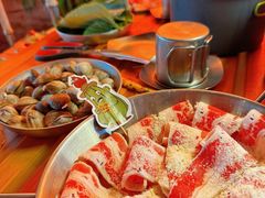-叽叽扎扎烤肉场(生态城万达店)