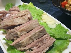 手抓羊肉-阿拉丁新疆风味餐厅·清真(罗廊巷店)