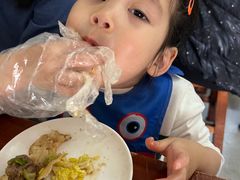 -宝瑞门钉肉饼店