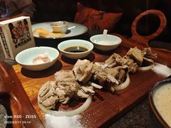 招牌海盐手抓-丝路金桃·新疆菜(徐汇店)