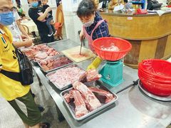 -标记美食新鲜猪杂(兴南大道店)