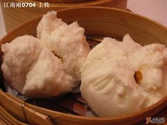 好吃的叉烧包-翠园(铜锣湾广场店)