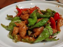 -关东小磨东北菜(上海长风大悦城店)