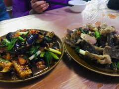 蕨粑炒腊肉-古城苗家土菜馆(河景餐厅店)