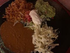 -Pistolera Mexican Cantina女枪手墨西哥餐厅(碧云路店)