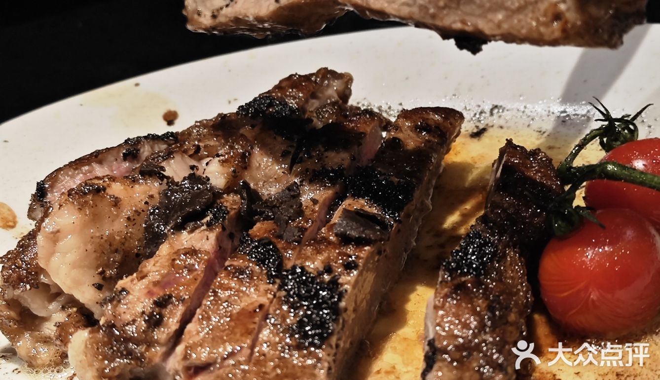 老牌牛排馆~~西堤牛排🥩，质量还是顶呱呱[强][强]