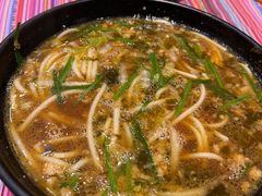 -香巴拉云南餐厅(华莱坞店)