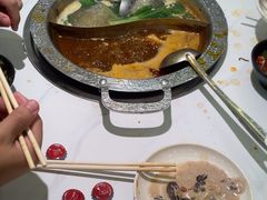 -嘎琉鲜切牛肉自助火锅
