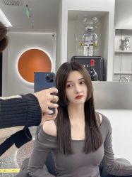 -AYO SALON