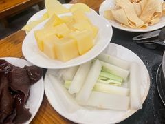 -冯记香辣兔火锅(茶店子总店)