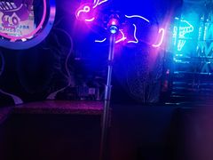 -好乐迪(张扬路八佰伴店)