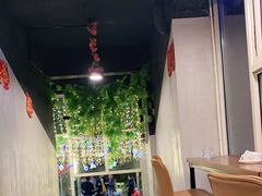 大堂-乐山烧烤·罗田吊锅·小龙虾(航天兴隆国际店)