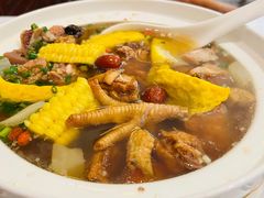 -江城小馆陕南妈妈菜·全球旅行餐厅(钟楼店)