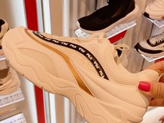 -fila(日月光中心广场店)