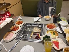 -海底捞火锅(旭辉MALL店)