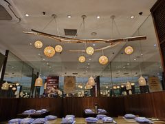 -泉畔人家·老济南经典鲁菜(大明湖店)