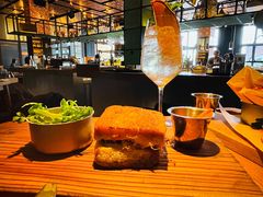 鲁本牛肉三明治-THE CANNERY&JUJU 新鲜海鲜·牛排美食酒廊