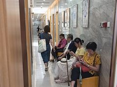 -上海仁爱医院口腔科 · 种植