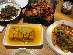 -隔壁老王·家常云南菜(花巷店)