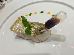 -皇城根·鲁菜济南菜·吊炉烤鸭·炒鸡鱼头(济南旗舰店)