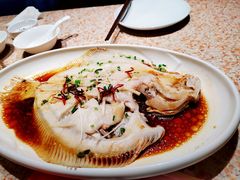 清蒸多宝鱼-红樱桃·欢乐餐厅(太原里店)