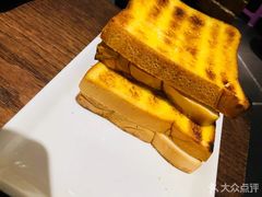 面包片-喝丢一只鞋辣炒海鲜小烧烤(三八广场店)