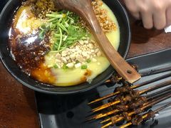 -麒麟风烤牛肉·云南烧烤小排档(丹凤街店)