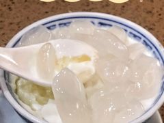 白玉双皮奶-仁信老铺甜品(北京路店)