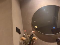 -灸春堂·艾灸·痛症·整脊连锁(之江银泰店)