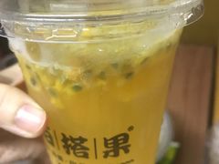 -佰搭果·广式茶餐厅(西华路店)