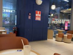 -LAVAZZA拉瓦萨咖啡(中航城君尚购物中心店)