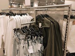 -H&M(华润万象城店)