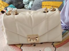 -CHARLES&KEITH(城西银泰店)