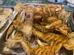 -去吃小龙虾·江湖菜·烧烤(南滨路店)