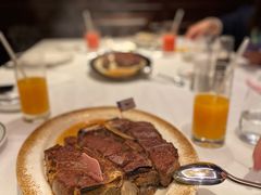 -Wolfgang’s Steakhouse 沃夫冈牛排馆(上海白玉兰广场店)