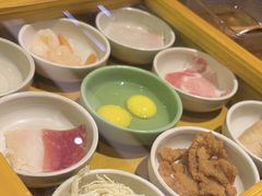 -良米山·云南野生菌过桥米线(上海首店)